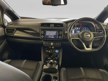 Nissan Leaf 39kWh Tekna Hatchback 5dr Electric Auto (150 ps)