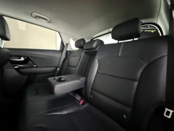 Kia Niro 1.6 GDi 8.9kWh 3 DCT Euro 6 (s/s) 5dr