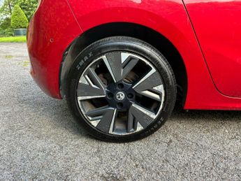 Vauxhall Corsa Electric 50kWh Elite Nav Auto 5dr (7.4Kw Charger)
