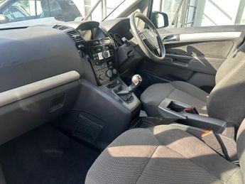 Vauxhall Zafira 1.6 16V Exclusiv Euro 5 5dr