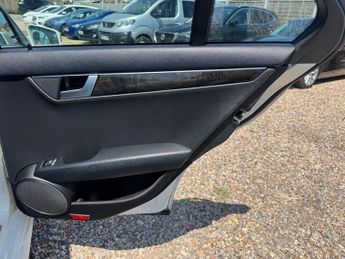 Mercedes-Benz C Class 1.8 C250 BlueEfficiency Sport G-Tronic+ Euro 5 (s/s) 4dr