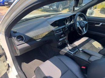 Mercedes-Benz C Class 1.8 C250 BlueEfficiency Sport G-Tronic+ Euro 5 (s/s) 4dr
