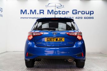 Toyota Yaris 1.5 VVT-h Design E-CVT Euro 6 (s/s) 5dr