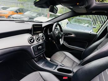 Mercedes-Benz GLA 2.0 GLA250 AMG Line (Premium) SUV 5dr Petrol 7G-DCT 4MATIC Euro 