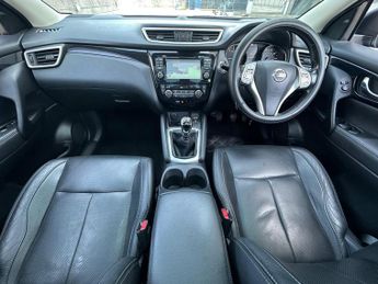 Nissan Qashqai 1.2 DIG-T Tekna 2WD Euro 5 (s/s) 5dr