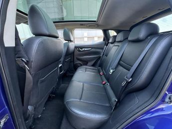Nissan Qashqai 1.2 DIG-T Tekna 2WD Euro 5 (s/s) 5dr