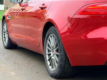Jaguar XF 2.0d Prestige Auto Euro 6 (s/s) 4dr