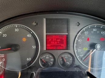Volkswagen Touran 2.0 TDI Sport DSG 5dr (7 Seats)