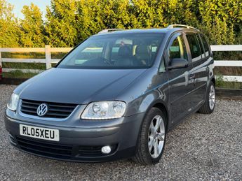 Volkswagen Touran 2.0 TDI Sport DSG 5dr (7 Seats)