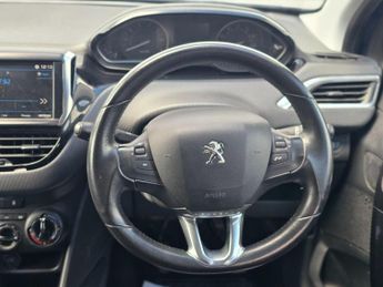 Peugeot 208 1.2 PureTech Active Euro 6 5dr