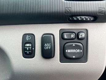 Mitsubishi L200 2.5 DI-D Barbarian Auto 4WD Euro 4 4dr (LB)