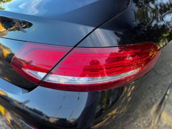 Mercedes-Benz C Class 2.0 C300 AMG Line (Premium) G-Tronic+ Euro 6 (s/s) 2dr
