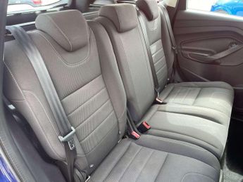 Ford Kuga 2.0 TDCi Zetec Powershift AWD Euro 6 (s/s) 5dr