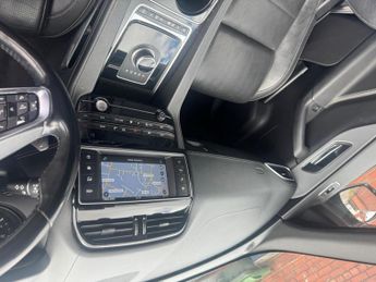 Jaguar F-PACE 2.0 D180 R-Sport Auto AWD Euro 6 (s/s) 5dr