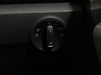 Volkswagen T-Roc 1.5 TSI EVO SEL DSG Euro 6 (s/s) 5dr