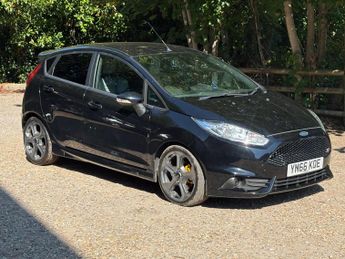 Ford Fiesta 1.6T EcoBoost ST-3 Euro 6 5dr