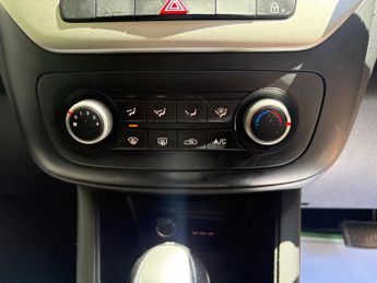 Kia Venga 1.6 2 Auto Euro 5 5dr