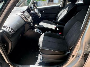 Kia Venga 1.6 2 Auto Euro 5 5dr
