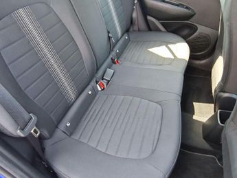 Hyundai i10 1.0 SE Connect Hatchback 5dr Petrol Auto Euro 6 (s/s) (67 ps)