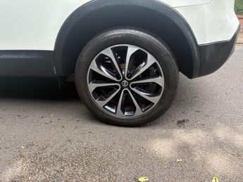 Nissan Qashqai 1.6 360 2WD Euro 5 5dr