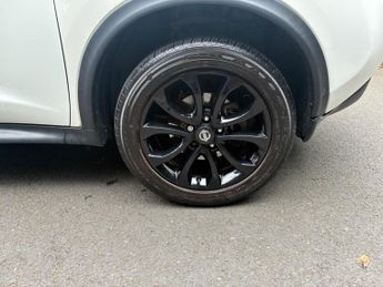 Nissan Juke 1.6 n-tec Euro 5 5dr (17in Alloy)