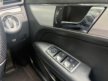 Mercedes-Benz E Class 2.1 E250 CDI BlueEfficiency Sport Cabriolet G-Tronic+ Euro 5 (s/