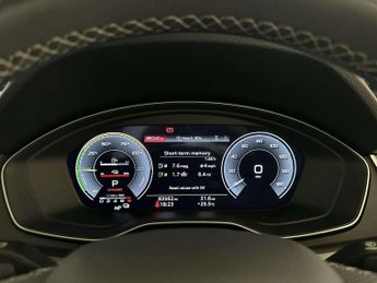 Audi Q5 2.0 TFSIe 50 S line SUV 5dr Petrol Plug-in Hybrid S Tronic quatt