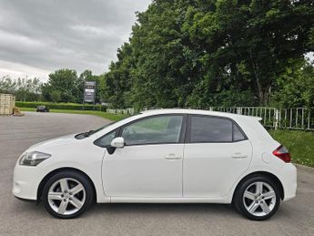 Toyota Auris 1.6 V-Matic SR Euro 5 5dr