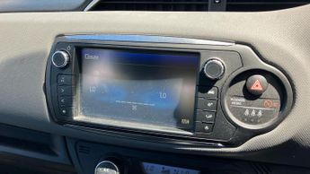 Toyota Yaris 1.5 VVT-h Icon E-CVT Euro 6 5dr
