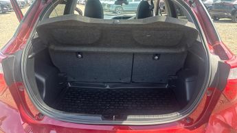 Toyota Yaris 1.5 VVT-h Y20 Bi-tone E-CVT Euro 6 (s/s) 5dr