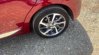 Toyota Yaris 1.5 VVT-h Y20 Bi-tone E-CVT Euro 6 (s/s) 5dr