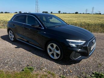 Audi A3 1.5 TFSI 35 S line Sportback 5dr Petrol S Tronic Euro 6 (s/s) (1