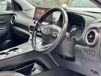 Hyundai KONA 64kWh Premium Auto 5dr (10.5kW Charger)