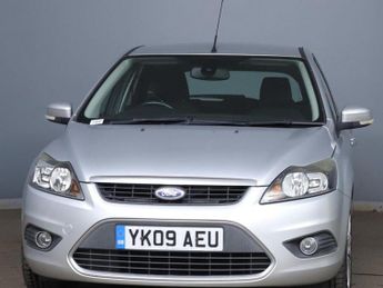 Ford Focus 1.6 Titanium 5dr