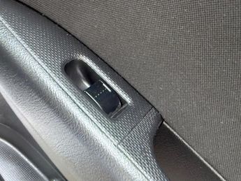 Honda Civic 1.4i SE 5dr