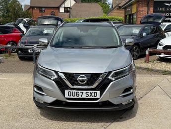 Nissan Qashqai 1.2 DIG-T Tekna SUV 5dr Petrol XTRON Euro 6 (s/s) (115 ps)