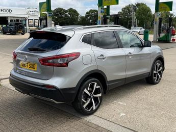 Nissan Qashqai 1.2 DIG-T Tekna SUV 5dr Petrol XTRON Euro 6 (s/s) (115 ps)