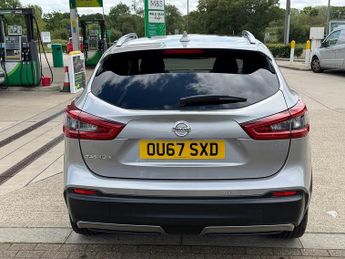 Nissan Qashqai 1.2 DIG-T Tekna SUV 5dr Petrol XTRON Euro 6 (s/s) (115 ps)