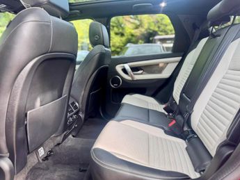 Land Rover Discovery Sport 1.5 P300e 12.2kWh R-Dynamic HSE Auto 4WD Euro 6 (s/s) 5dr