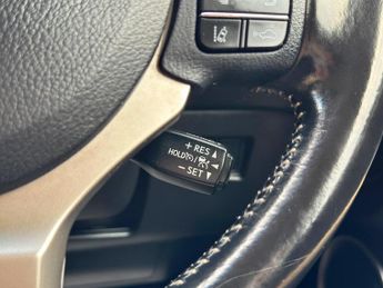 Lexus NX 2.5 300h Luxury E-CVT 4WD Euro 6 (s/s) 5dr