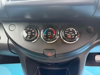 Nissan Note 1.6 16V n-tec+ Auto Euro 5 5dr
