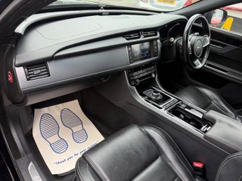 Jaguar XF 2.0d R-Sport Auto Euro 6 (s/s) 4dr
