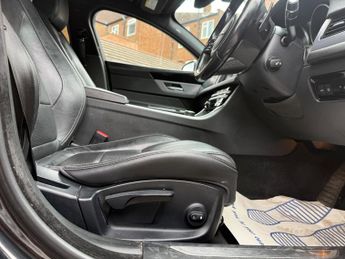 Jaguar XF 2.0d R-Sport Auto Euro 6 (s/s) 4dr