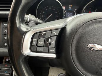 Jaguar XF 2.0d R-Sport Auto Euro 6 (s/s) 4dr