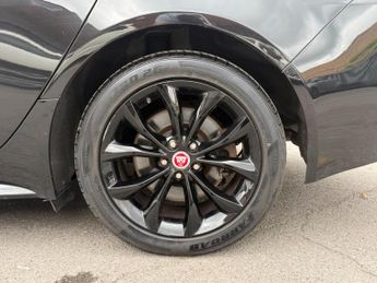 Jaguar XF 2.0d R-Sport Auto Euro 6 (s/s) 4dr