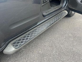 Nissan Pathfinder 2.5 dCi Tekna Auto 4WD Euro 5 5dr