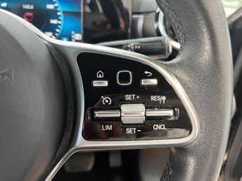 Mercedes-Benz A Class 1.5 A180d Sport 7G-DCT Euro 6 (s/s) 5dr