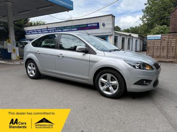 Ford Focus 1.6 Zetec 5dr