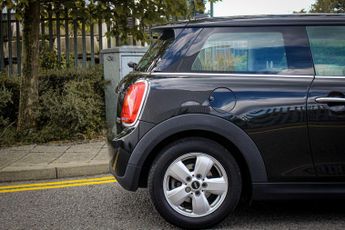 MINI Hatch 1.5 Cooper Euro 6 (s/s) 3dr