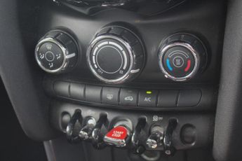 MINI Hatch 1.5 Cooper Euro 6 (s/s) 3dr